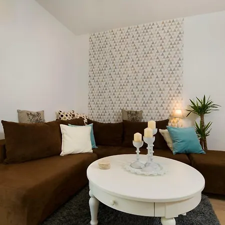 Molendini Apartman *